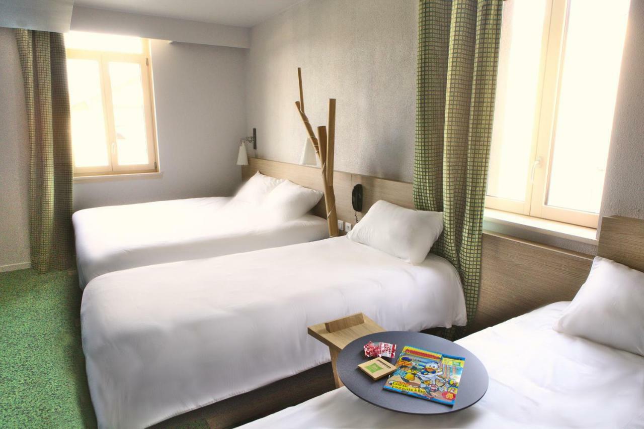ไอบิส สไตล์ มูแลง ซองทร์ Hotel มูแล็ง ภายนอก รูปภาพ